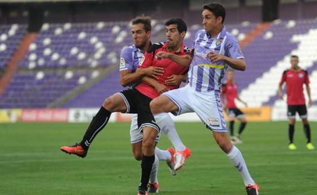 El Alavés jugó ante el Valladolid la última pretemporada.