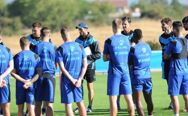 El Alavés se ha entrenado este jueves.