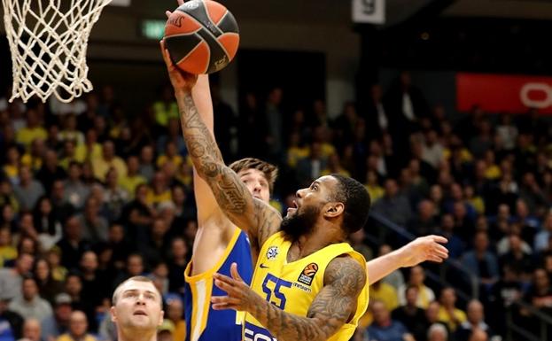 Pierre Jackson busca la canasta. /EUROLEAGUE