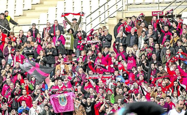 El Mirandés protagonizó a Logroño el desplazamiento más masivo del Grupo II