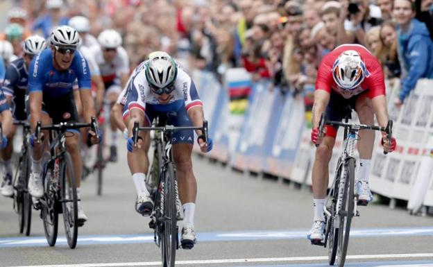 Sagan se impone en un cerrado esprint a Kristoff. /Cornelius Poppe (Efe)