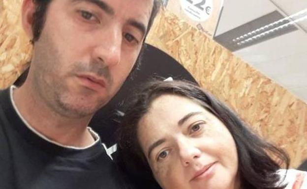 Gonzalo y Carolina, que sufre obesidad mórbida.
