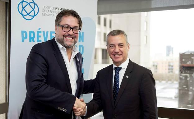 Iñigo Urkullu, durante su entrevista con el ministro de Inmigración, Diversidad e Inclusión del Gobierno de Quebec, David Heurtel. /E. C.