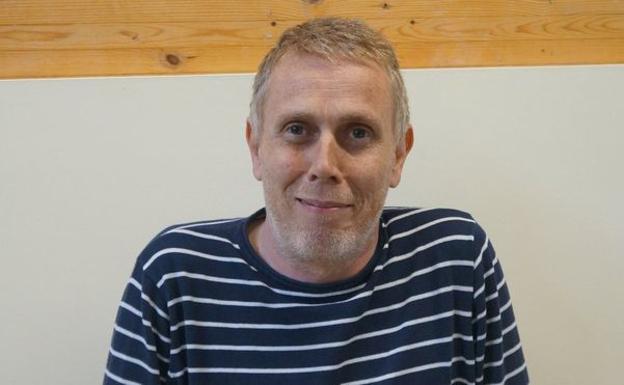 Geoff Edwards./CAMBRIDGE REGIONAL COLLEGE