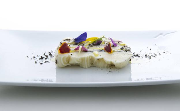 Zaldiaran. Dirección Av. de Gasteiz, 21 (Vitoria). Teléfono 945134822. Web www.restaurantezaldiaran.com. Cotillón de Nochevieja 135 € + IVA. Almuerzo Año Nuevo 65 € + IVA.