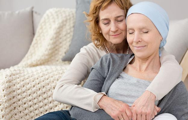 «No hay que dar consejos ni decir ‘ánimo’ a quien tiene un cáncer sino estar para lo que necesite»