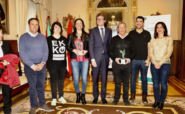 2017an guztientzako kirolaren sustapenean nabarmendutakoei sariak
