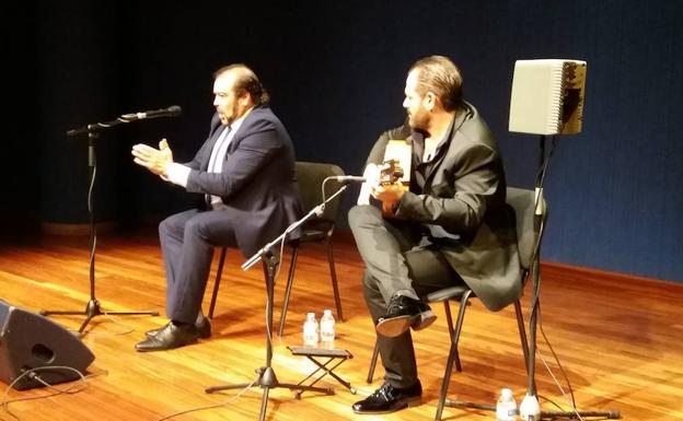 Miguel de Tena y Patrocinio Hijo por farrucas./Natalia Crespo
