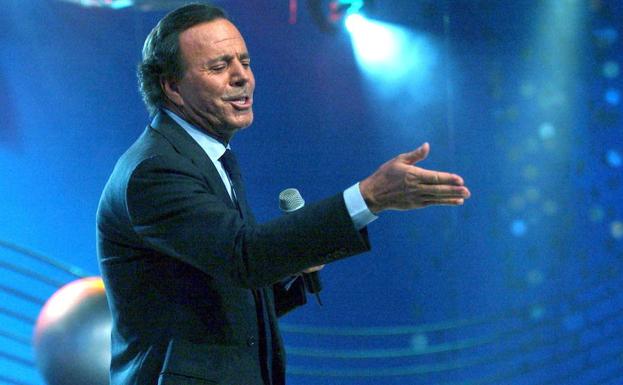 Julio Iglesias tendrá su serie biográfica en televisión