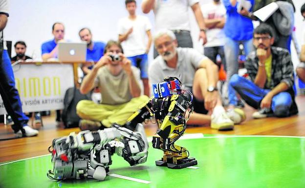 Exhibición de robótica en la UPV/EHU. /Ignacio Pérez