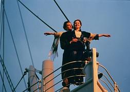 La mítica imagen de la película 'Titanic'. / Europa Press/