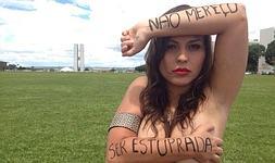 La periodista Nana Queiroz colgó en una de sus redes sociales esta instantánea con el lema "No merezco ser violada"./