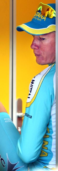 CAZADO. Vinokourov, antes de pasar un control. / AFP/