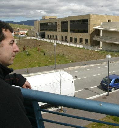 SALVATIERRA. La nueva residencia se abrirá el viernes. / J. MONTES./