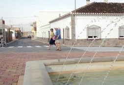 El emigrante José García Egea promovió la reurbanización de la localidad en el siglo XIX. / EL CORREO/