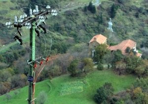 Los municipios pequeños son los que sufren más cortes en el suministro. ::
E. C./