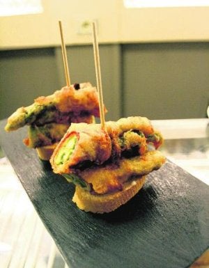 Pintxo seleccionado en el concurso de Vizcaya. :: MAIKA SALGUERO/