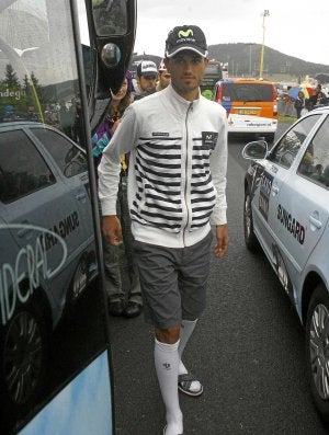 Beñat Intxausti abandonó ayer el Tour. ::
EL CORREO/