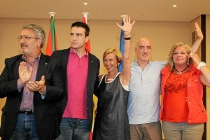 Rosa Díez y Consuelo Ordóñez presentaron a los candidatos de UPyD a las próximas elecciones. ::
B. CASTILLO/