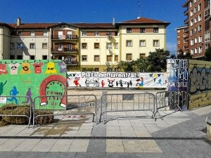 El Ayuntamiento ha paralizado temporalmente la obra. ::
EL CORREO/