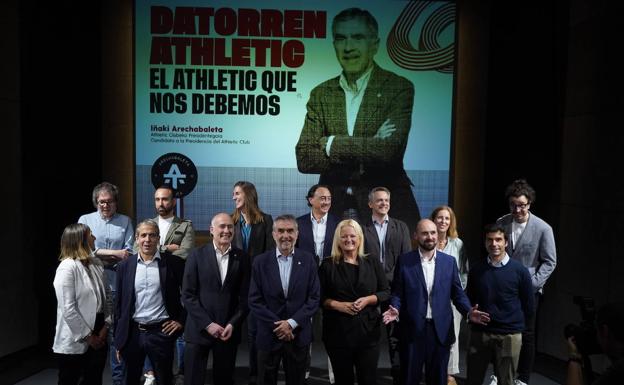 Arechabaleta apuesta por 16 profesionales «sin ataduras» para recuperar un Athletic ganador