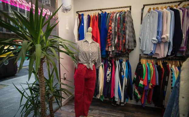 Tienda Bilbao Bizkaia Dmoda: tienda 'vintage' ropa de segunda mano que nació en Bilbao en plena | El Correo