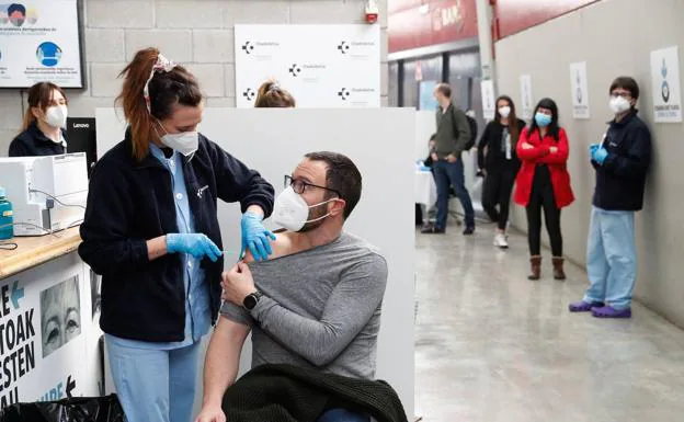 Image of the mass vaccination in Illunbe a few days ago. 