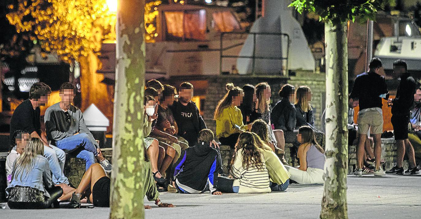 Lanzan botellas a ertzainas en Mateo Moraza y en nueve localidades vizcaínas - Vimarsana News