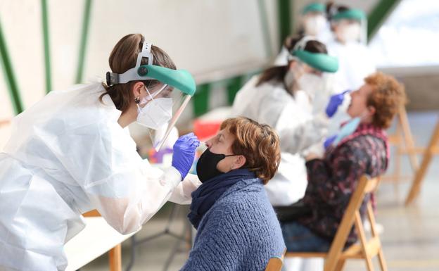 Covid Euskadi: Euskadi registra 281 casos de Covid y la transmisión baja de forma apreciable - Vimarsana News