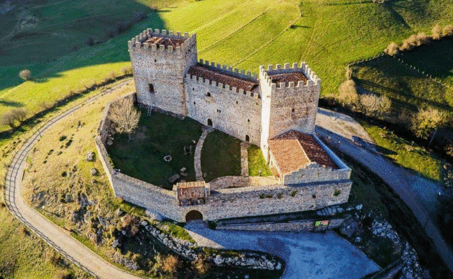 Castillos, iglesias, menhires y montañas en Campoo, Cantabria - Vimarsana News
