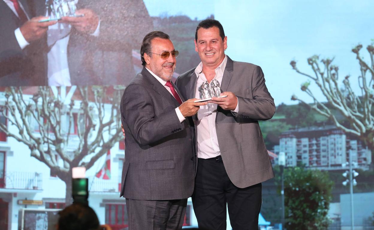 ONCE: José Javier Moreno Flores, el mejor vendedor de Euskadi es de Bermeo  | El Correo
