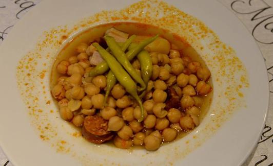 Chickpea stew from Erronda Zaharra./